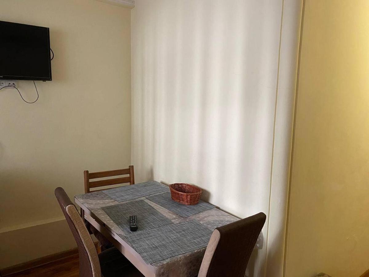 House At Ortachala Tbilisi Exterior foto